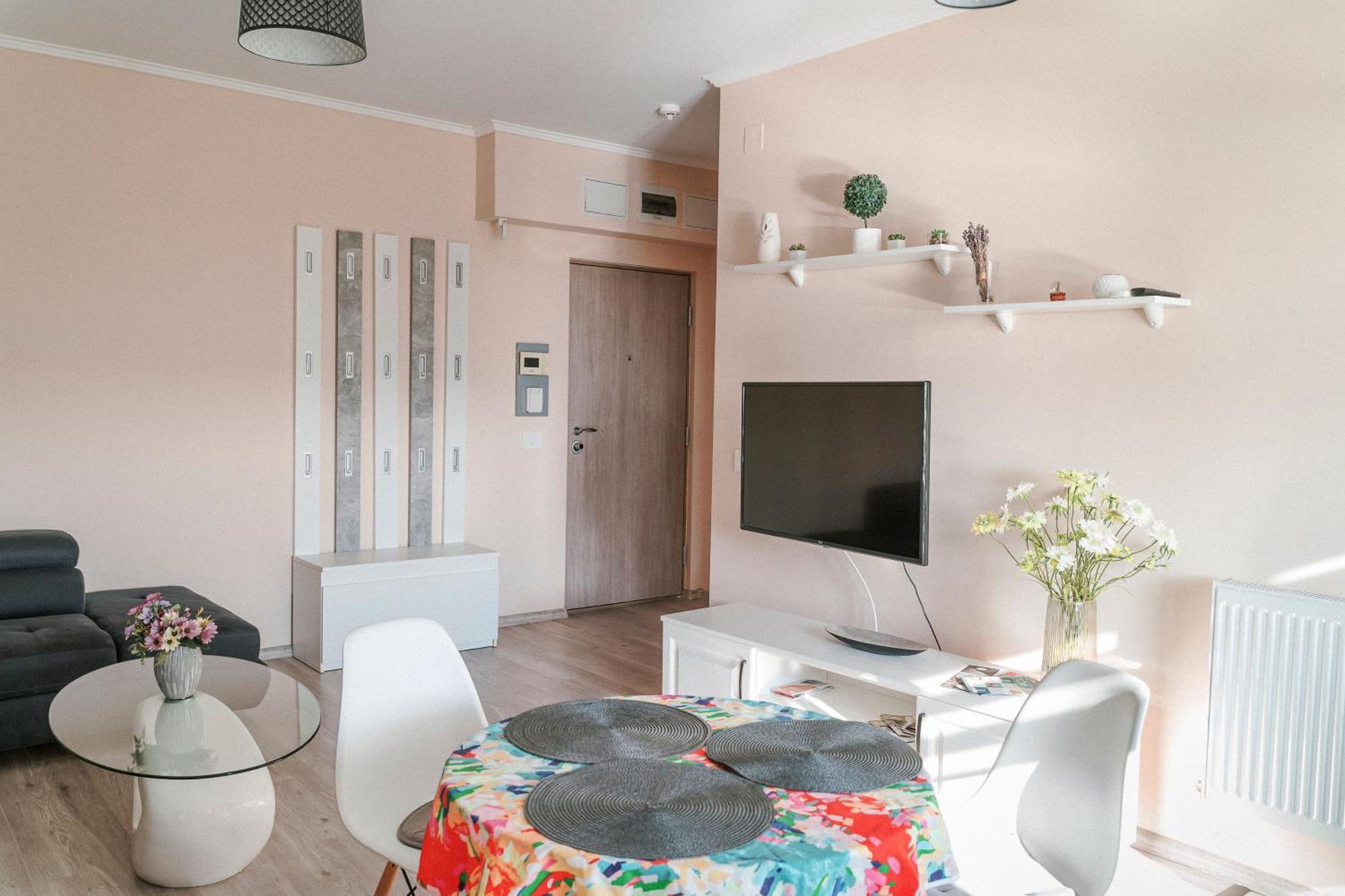 M&M Apartment Орадя Экстерьер фото