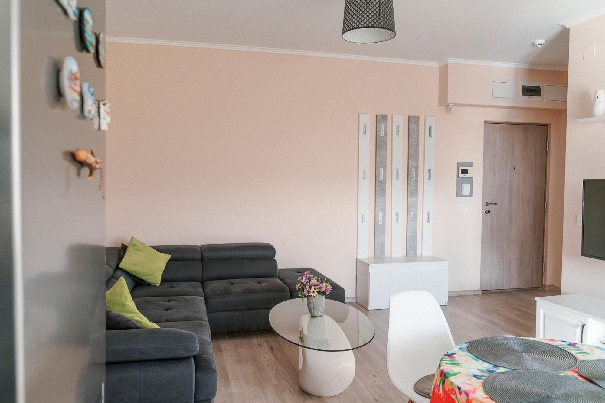 M&M Apartment Орадя Экстерьер фото