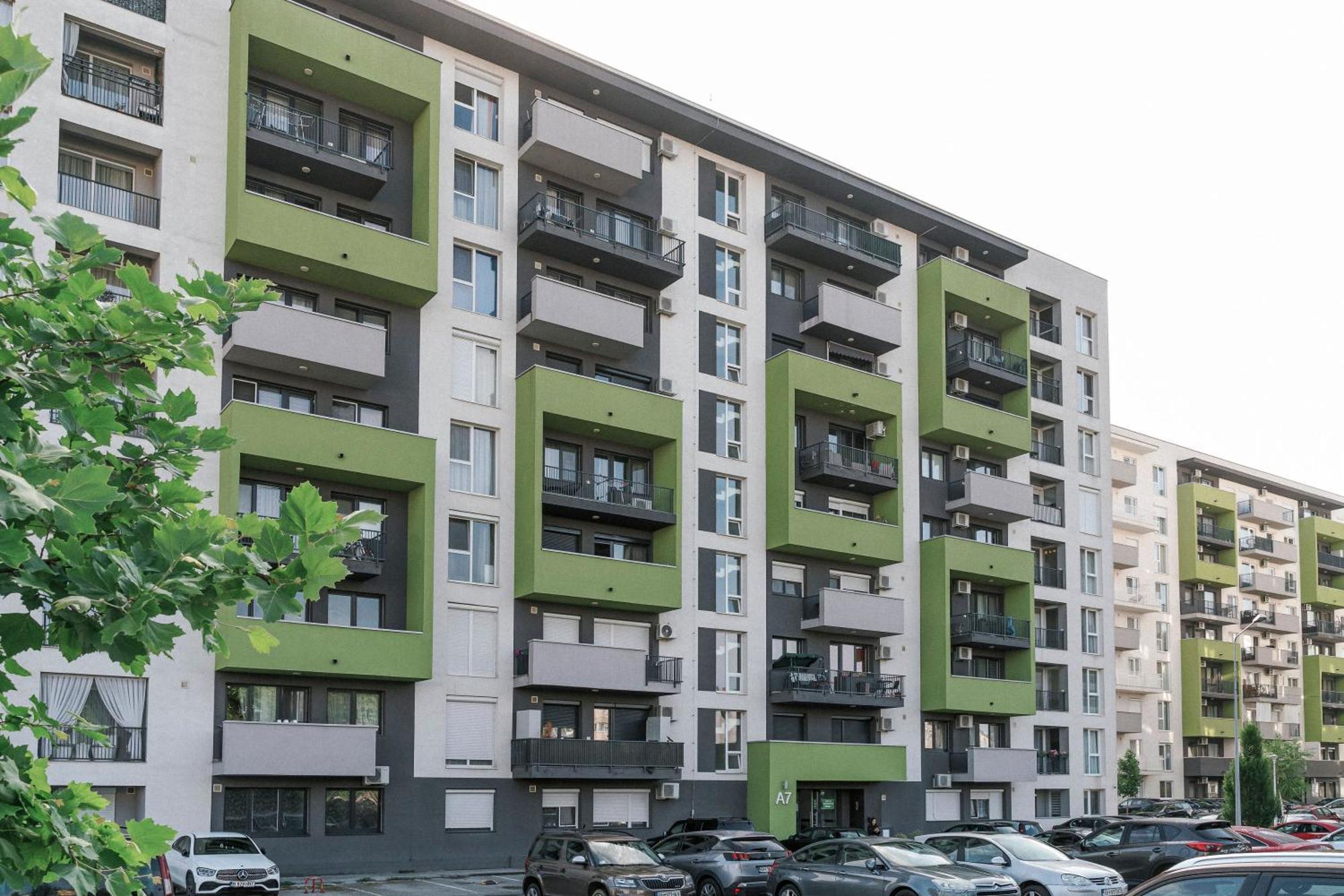 M&M Apartment Орадя Экстерьер фото